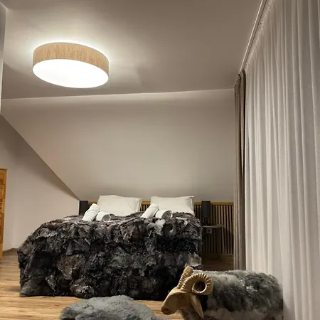 Owca I Baran 3*