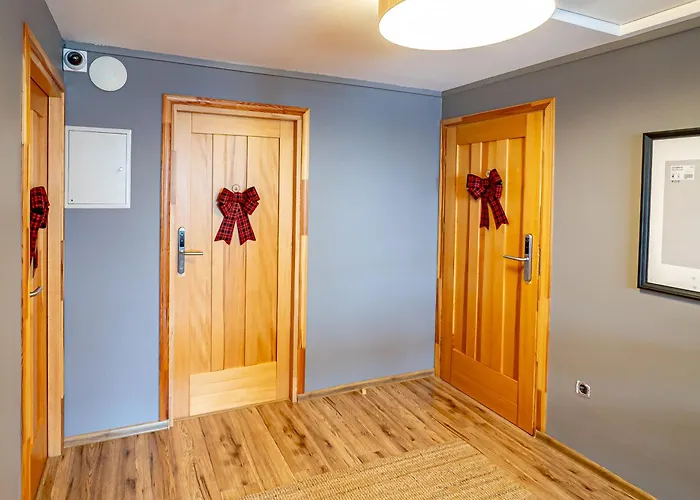 Owca I Baran 住宿加早餐酒店 3*